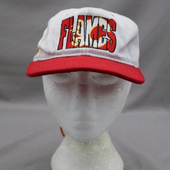 Calgary Flames Hat (VTG) - Flames Block Script - Adult Draw Stringback - Picture 3 of 10